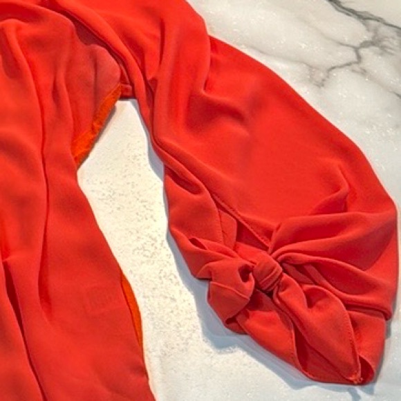 PTP 21 inches with stretch length 25”. Orange blouse with ties that sleeves - Picture 8 of 11